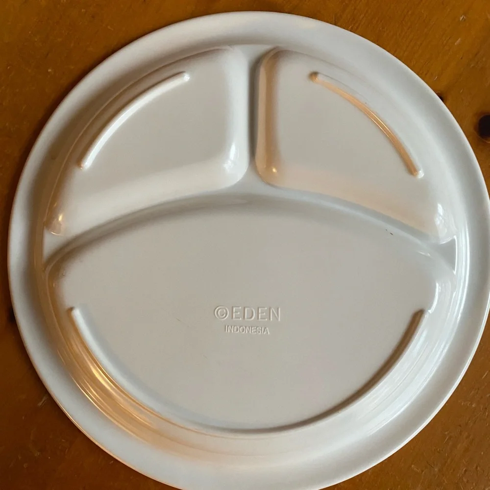 Vintage 3 pc Beatrix Potter Plate, Bowl, & Cup for Toddler / Baby, Petter Rabbit - Picture 3 of 11